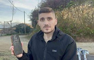 Uzman çavuşu cep telefonu kurtardı
