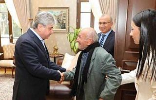 Vali Doğan: "Büyüklerimizin yanında olmaya...