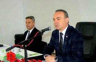 Vali Öner, muhtarlarla bir araya geldi