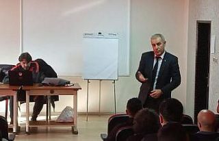 Vanlı spor insanı Enver Kaya adına antrenör semineri