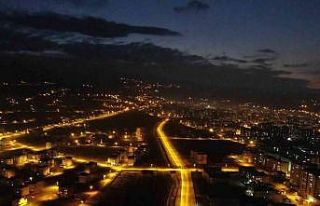 VEDAŞ’la Çar Çayı güzergahı ışıl ışıl...