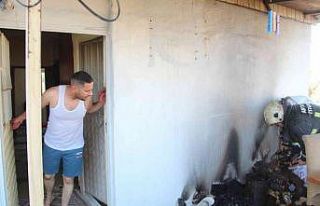 Yangına uykuda yakalandı, balkonda itfaiyeyi görünce...