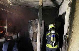 Yangında 1’i ağır, 2 kişi yaralandı