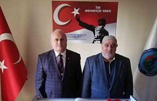 Yardımsever gurbetçiden anlamlı bağış