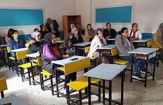 Yatağan’da velilere sosyal medya kullanımı eğitimi