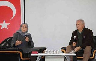 Yazar Yıldız Ramazanoğlu gençlerle buluştu