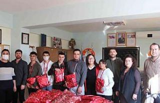 Yazdığı kitabın geliriyle özel gereksinimli çocukları...