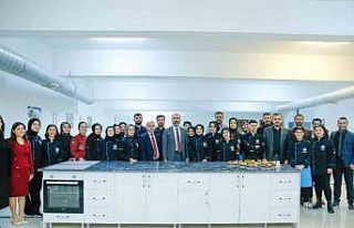 Yeni aşçılık mutfağı dünya lezzetlerine lezzet...