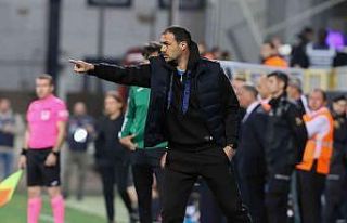 Yeni Malatyaspor Teknik Direktörü Hasan Özer istifa...