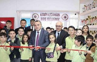 Yerli Malı Haftası sebebiyle hayır çarşısı...