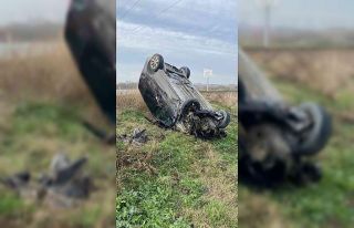 Yoldan çıkıp takla attı: 2 yaralı