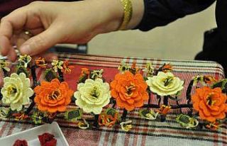 Yöre halkının iğne oyalarını gün yüzüne çıkarıyorlar