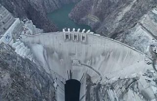 Yusufeli Barajı’nda depolanan su miktarı 32,5...