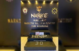 Yuttukları uyuşturucuyu İstanbul’a götüremeden...