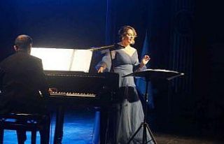 ZBEÜ Devlet Konservatuarının şan resitali büyük...