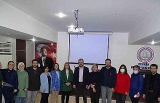 ZBEÜ’de kadının konumu panelde konuşuldu