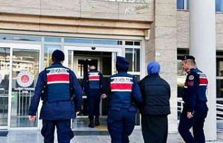 17 yıl kesinleşmiş hapis cezası bulunan kadın...