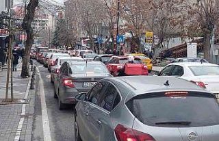 1 milyona 300 bin araç