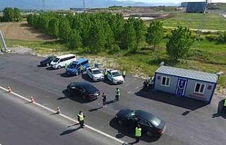 1 milyonu aşkın araç kontrol edildi, 520 sürücünün...