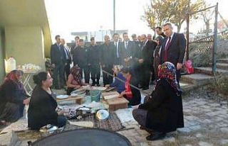 Adanalı kadınlar Vali Elban’ı dualarla karşıladı