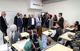 Akdeniz Belediyesi’nin eğitim desteği öğrencilerin...