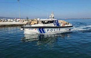 Aliağa’da yeni polis botu ile denizler daha da...