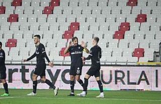 Altay’ın stoper ikilisi; takımın istikrar abidesi