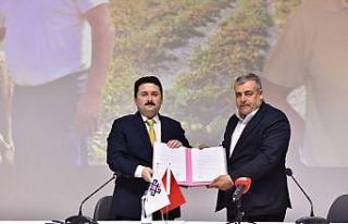 Altıeylül çiftçinin yanında