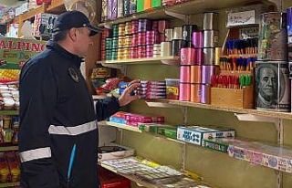Altınova zabıtasından kırtasiyelere denetim