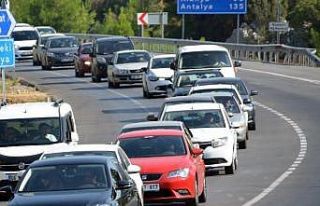 Antalya’da trafiğe kayıtlı taşıt sayısı son...