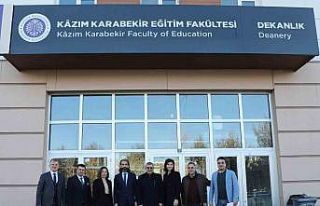 ARDEB projesinde desteklenen akademisyenlere ziyaret