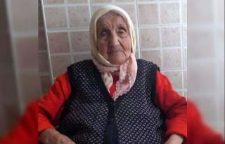 Asırlık Selviye nine vefat etti