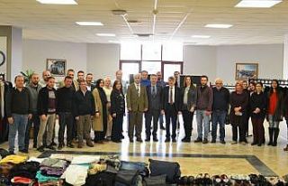 Askıda giysiler DPÜ Giysibank’a teslim edildi