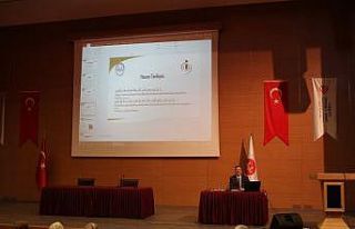 Aydınlı umrecilere eğitim semineri düzenlendi