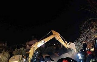 Baba-oğlu kurtarma çalışmalarında beşinci saat...