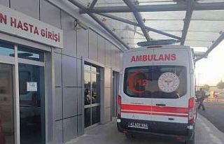 Baba, oğlu tarafından bıçaklandı