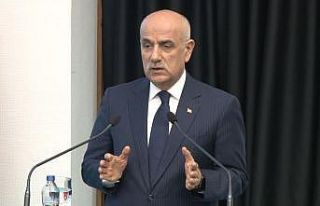 Bakan Kirişci’den yerel yönetimlere çağrı:...