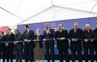 Bakan Özer: "Eğitimin önündeki tüm anti...