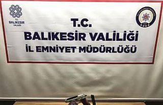 Balıkesir’de 24 aranan şahıs yakalandı
