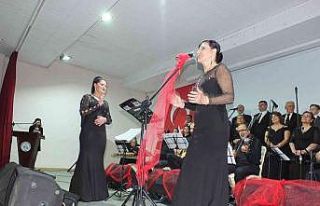 Balıkesir’de Halk Eğitim Korosu’nun konseri...