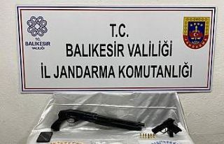 Balıkesir’de polis ve jandarmadan 54 şahsa operasyon