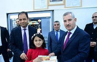 Başkan Çınar, öğrencilerin karne sevincine ortak...