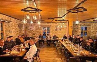 Başkan Dündar şehit ve gazi aileleriyle bir araya...