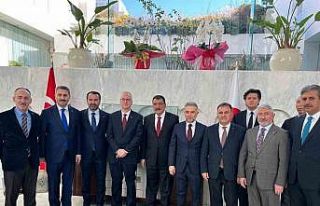 Başkan Eroğlu, Japonya’da geri dönüşüme dikkat...