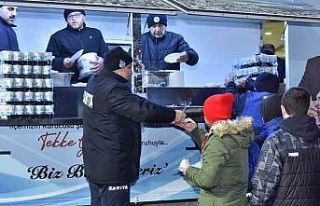 Başkan Togar’dan taraftara pilav ikramı