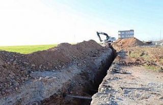 Başkan Turanlı: “Alt yapısız ev bırakmayacağız”