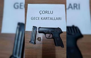 Bekçilerin şüphelenip yakaladığı şahsın üzerinden...