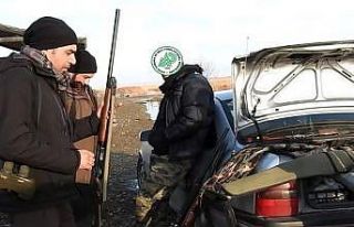 Beyşehir Gölü Milli Parkında yaban ördeği avına...