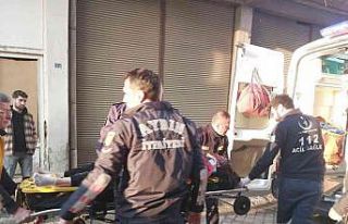 Binanın çatısından aşağıya düşen kadın ağır...