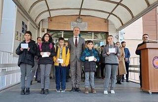 Bu yarışmada öğrenciler okudukları kitaplarla...